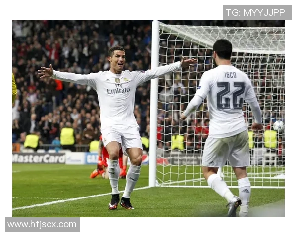 欧冠经典对决利物浦大胜曼联绝杀时刻点燃全场激情 欧冠经典对决利物浦大胜曼联绝杀时刻点燃全场激情