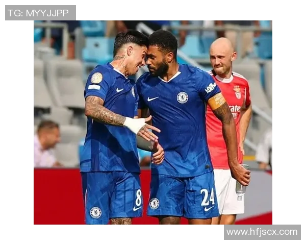 英超精彩对决切尔西大胜本菲卡红牌事件引发全场热议