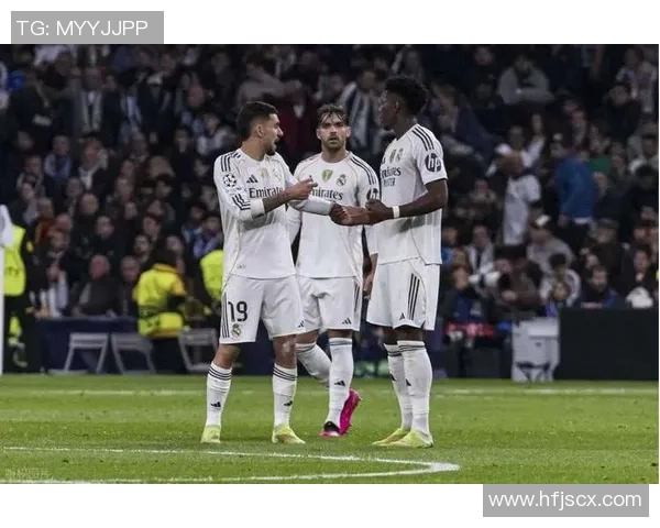 德甲焦点战：皇马惊险逆转曼城全场沸腾战术解析尽在其中