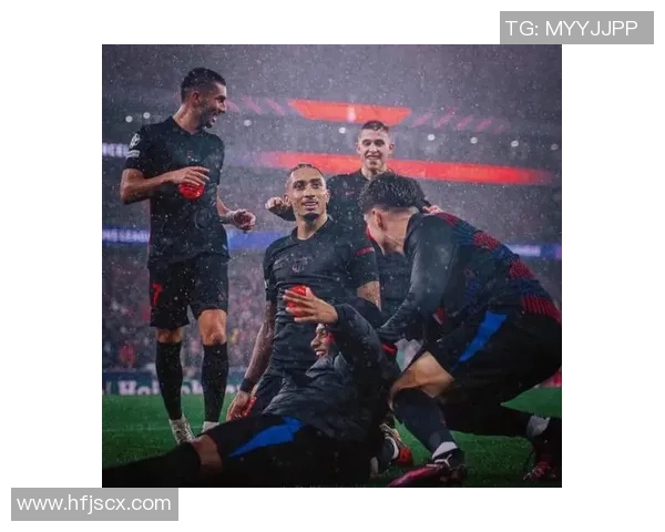 欧冠焦点战巴萨与皇马激战成平局全场沸腾瞬间回顾