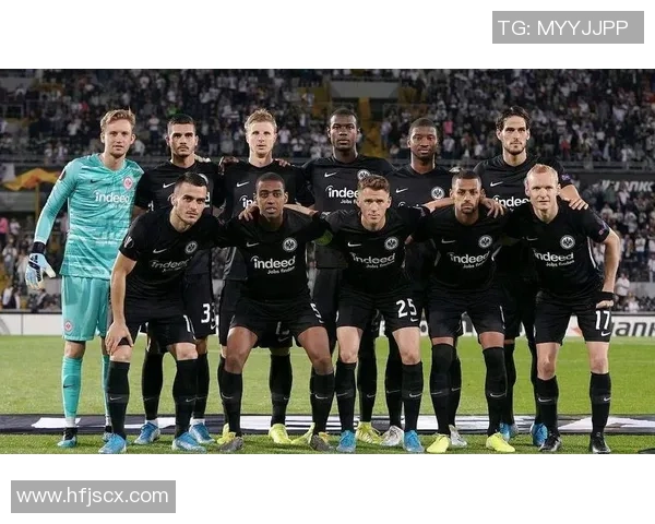 德甲惊现冷门尤文图斯逆转巴黎圣日耳曼引发全场轰动