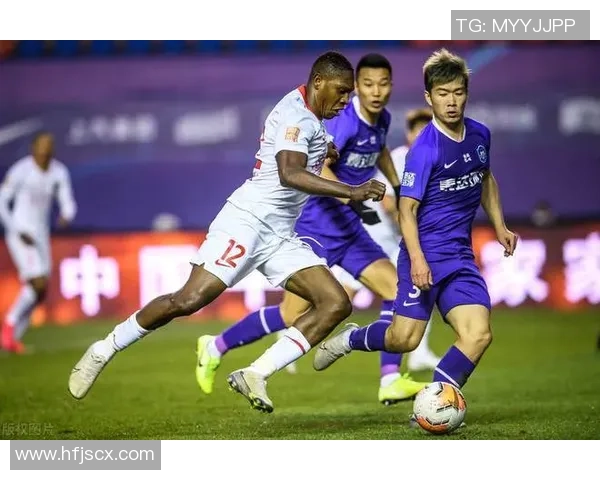 意甲焦点战里昂与波尔图握手言和转会传闻引发球迷热议