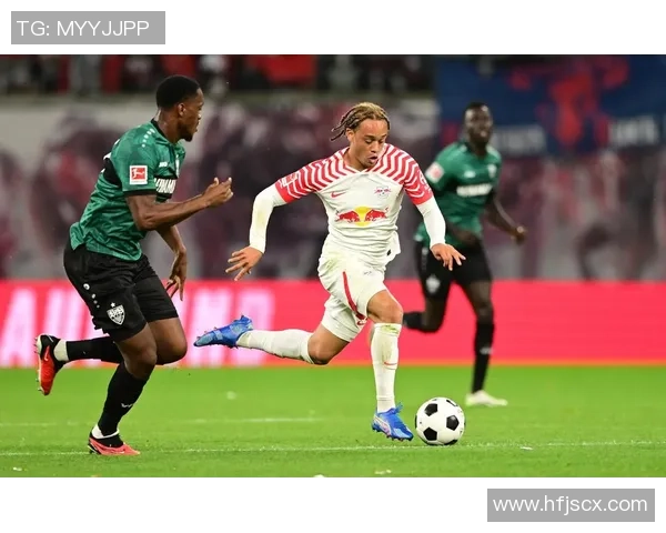 德甲精彩对决曼联大胜那不勒斯全场沸腾补时进球回顾 德甲精彩对决曼联大胜那不勒斯全场沸腾补时进球回顾