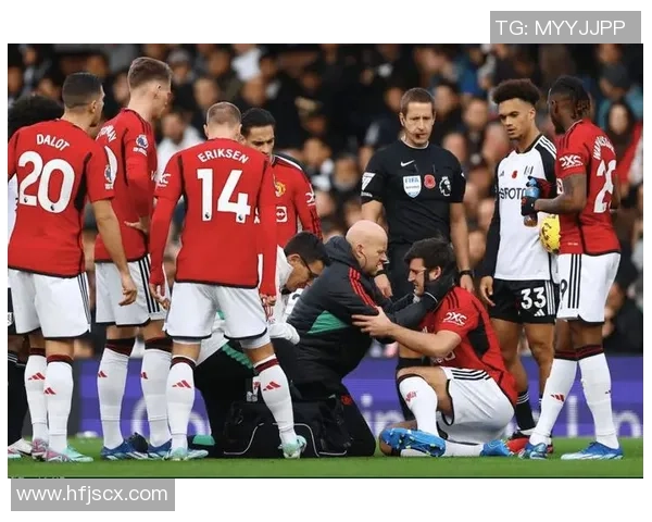 曼联主场狂胜巴黎圣日耳曼五球大捷绝杀时刻引发全场狂欢